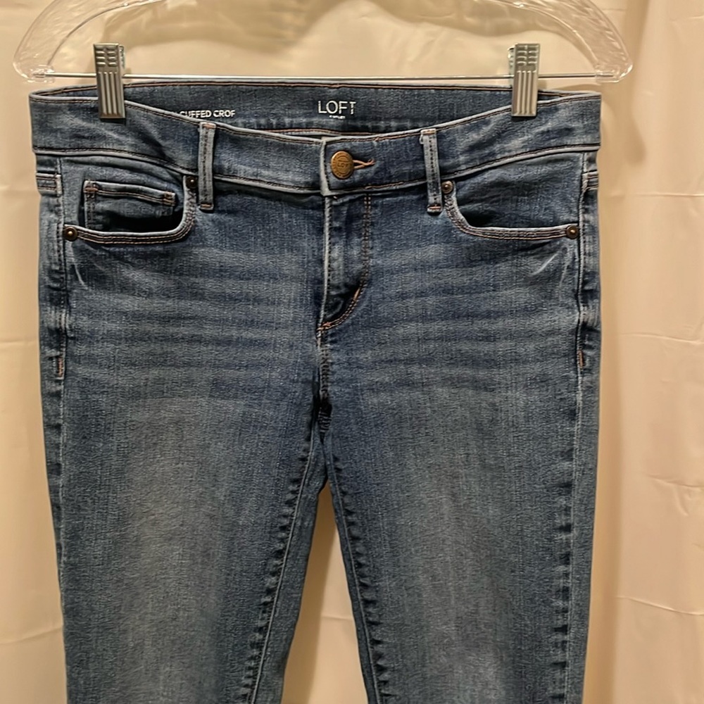 The Loft Outlet cuffed cropped jeans. Size 2.
